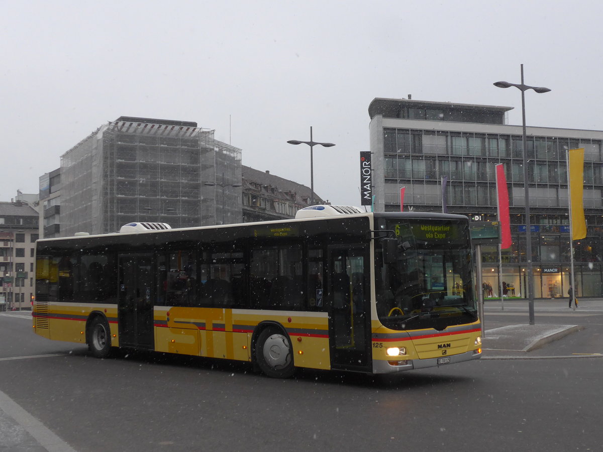 (189'598) - STI Thun - Nr. 125/BE 700'125 - MAN am 21. M�rz 2018 beim Bahnhof Thun