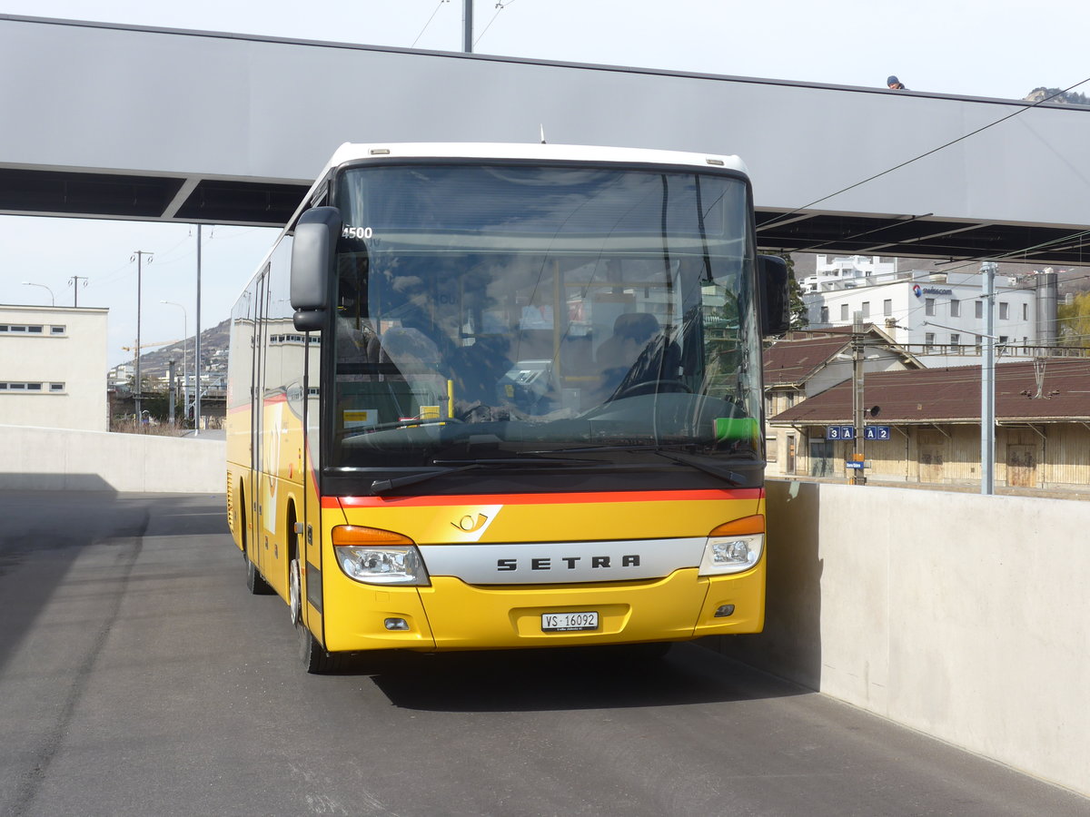 (189'716) - TSAR, Sierre - VS 16'092 - Setra (ex Pfammatter, Sierre) am 30. M�rz 2018 in Sierre, Busbahnhof