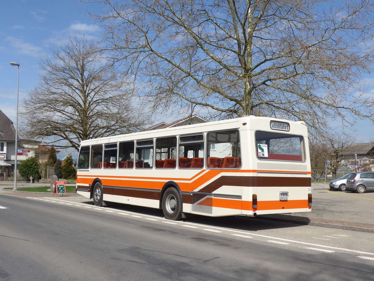 (190'064) - Wegm�ller, M�nsingen - BE 399'675 - FBW/R&J (ex Bamert, Wollerau) am 7. April 2018 in Kernenried, Gasthof L�wen