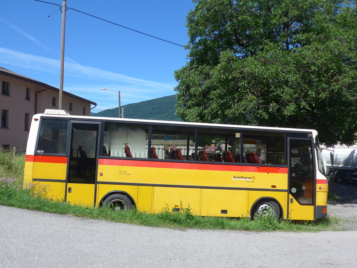 (193'819) - Merzaghi, Maroggia - (TI 7526) - MAN/G�ppel am 9. Juni 2018 in Maroggia, Garage