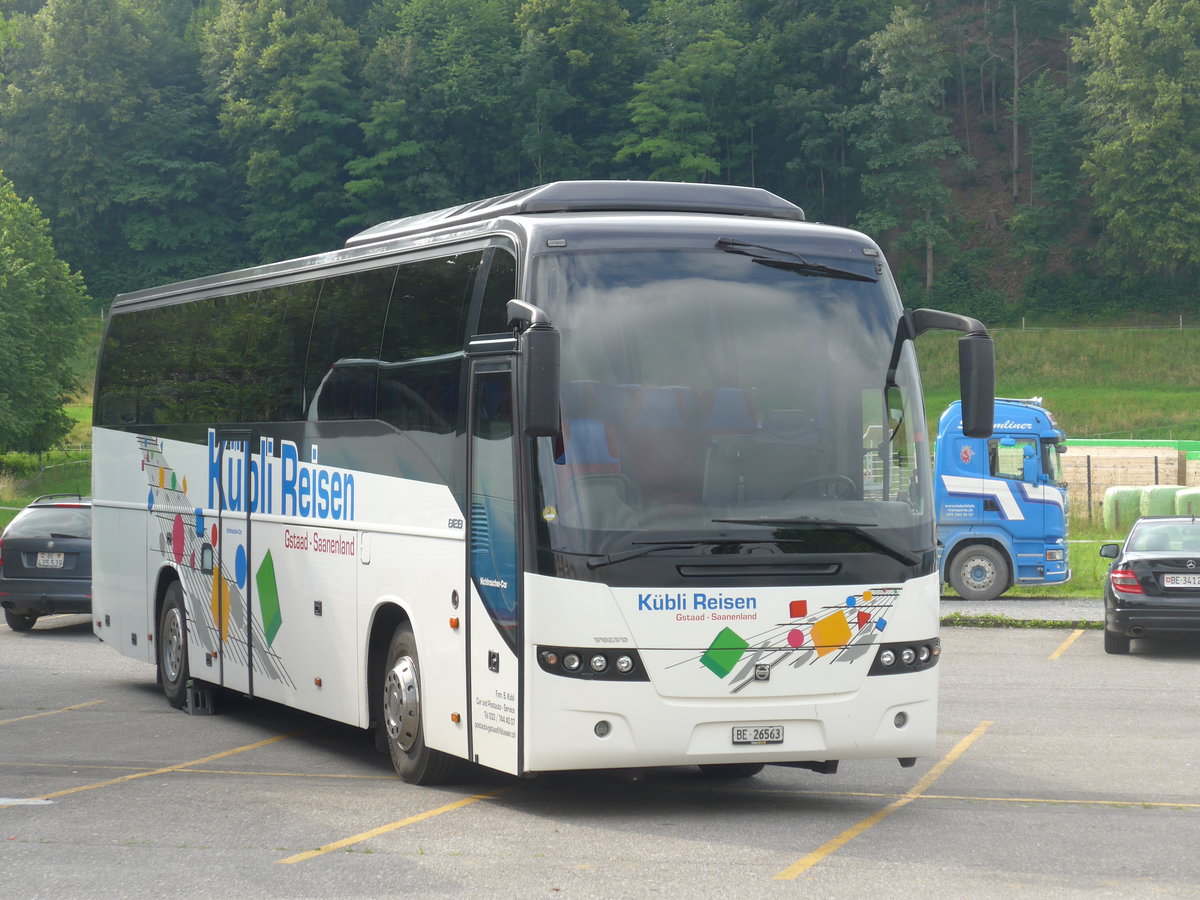 (194'026) - K�bli, Gstaad - BE 26'563 - Volvo (ex AAGK Koppigen Nr. 25) am 17. Juni 2018 in Steffisburg, Studer