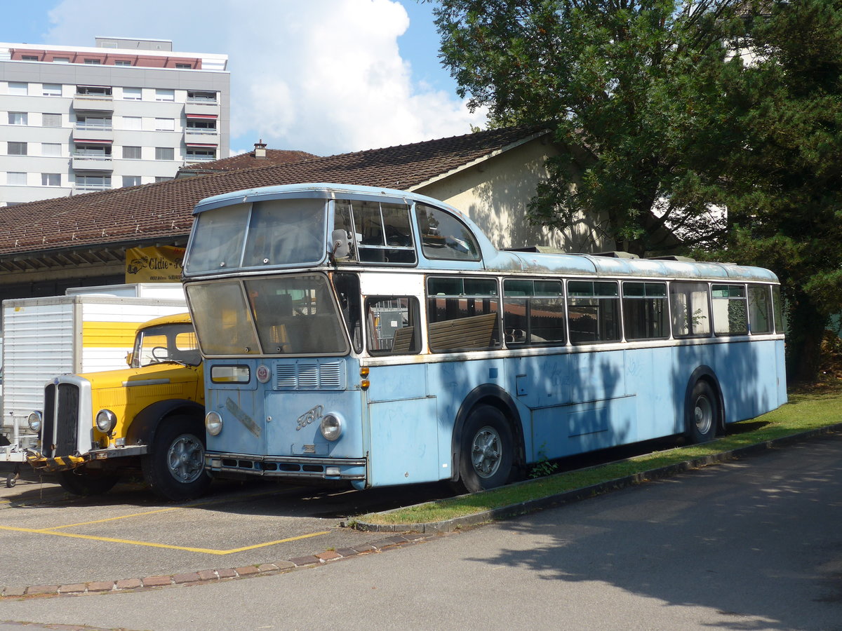 (194'548) - Oldie-Tours Z�risee, Wollerau - FBW/T�scher Hochlenker (ex VBZ Z�rich Nr. 250) am 7. Juli 2018 in Uznach, Garage