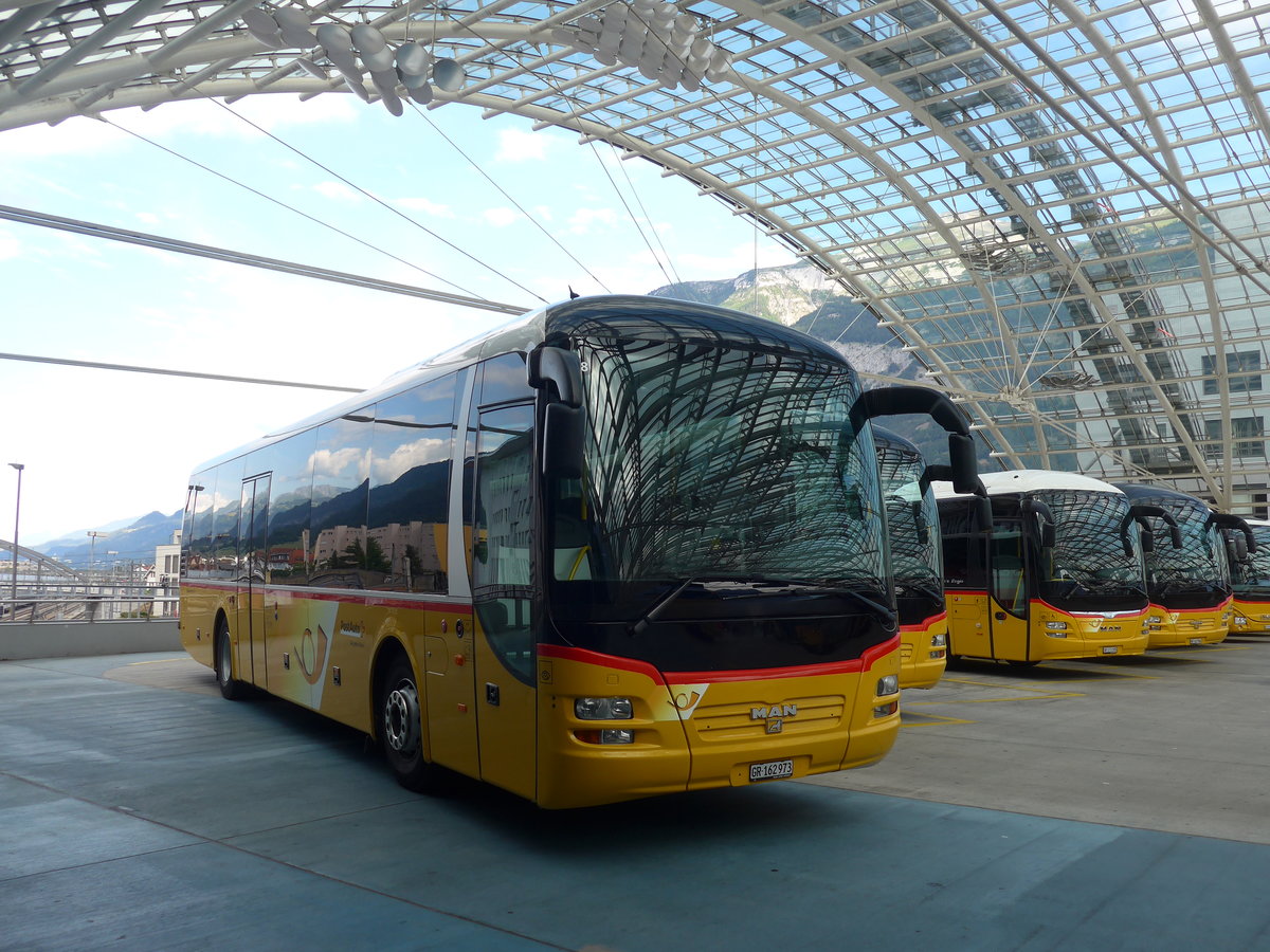 (194'786) - PostAuto Graub�nden - GR 162'973 - MAN am 15. Juli 2018 in Chur, Postautostation