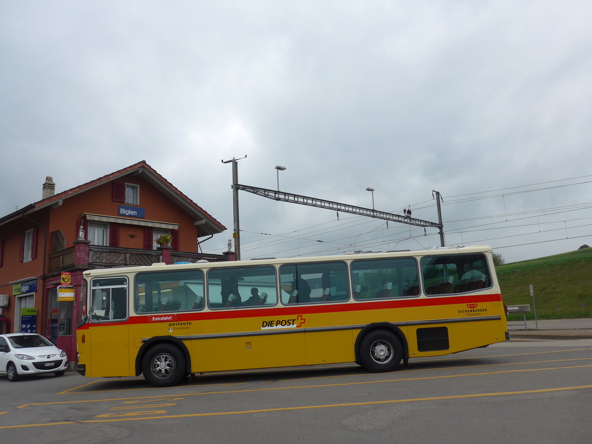 (196'390) - Eichenberger, B�singen - FR 335'303 - Saurer/R&J (ex Schlapp, Cottens; ex Ruklic, Schaffhausen; ex Heim, Flums; ex Frigg, Zernez; ex P 24'279) am 2. September 2018 beim Bahnhof Biglen