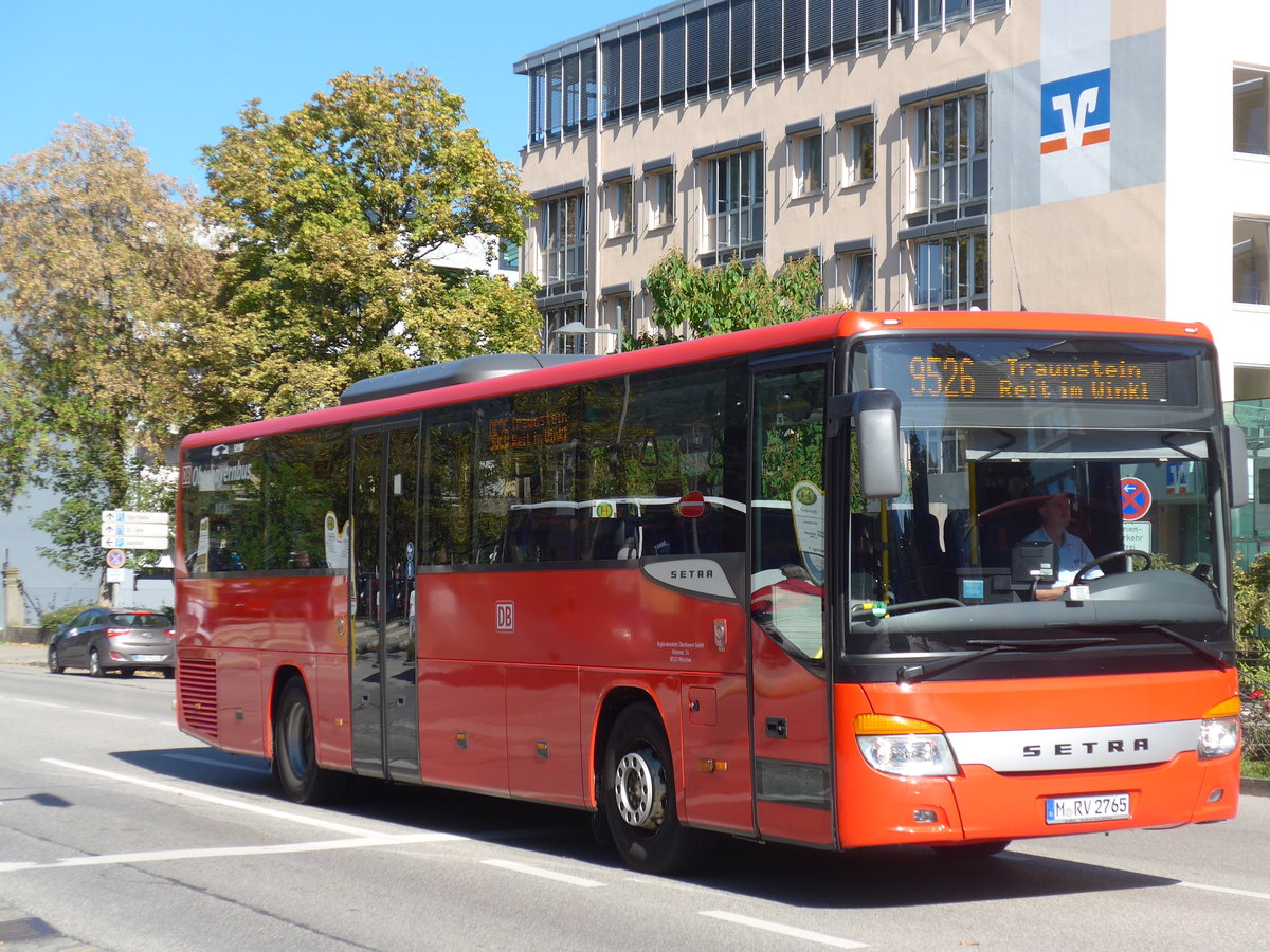 (196'974) - RVO M�nchen - M-RV 2765 - Setra am 12. September 2018 beim Bahnhof Bad Reichenhall