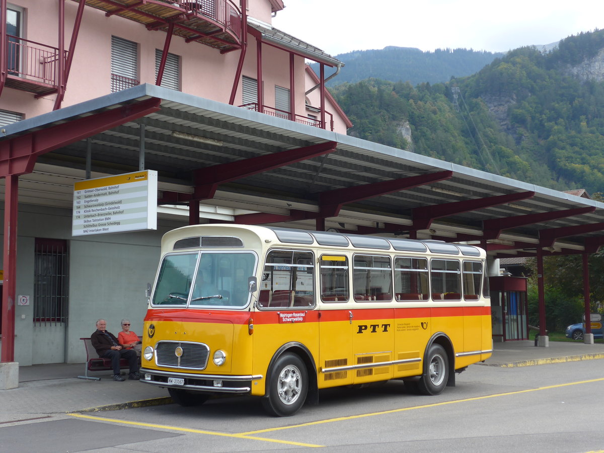 (197'700) - M�ller, Ennetmoos - NW 23'167 - FBW/Gangloff (ex Rentsch, Gunten; ex P 23'203; ex P 21'003) am 16. September 2018 in Meiringen, Postautostation