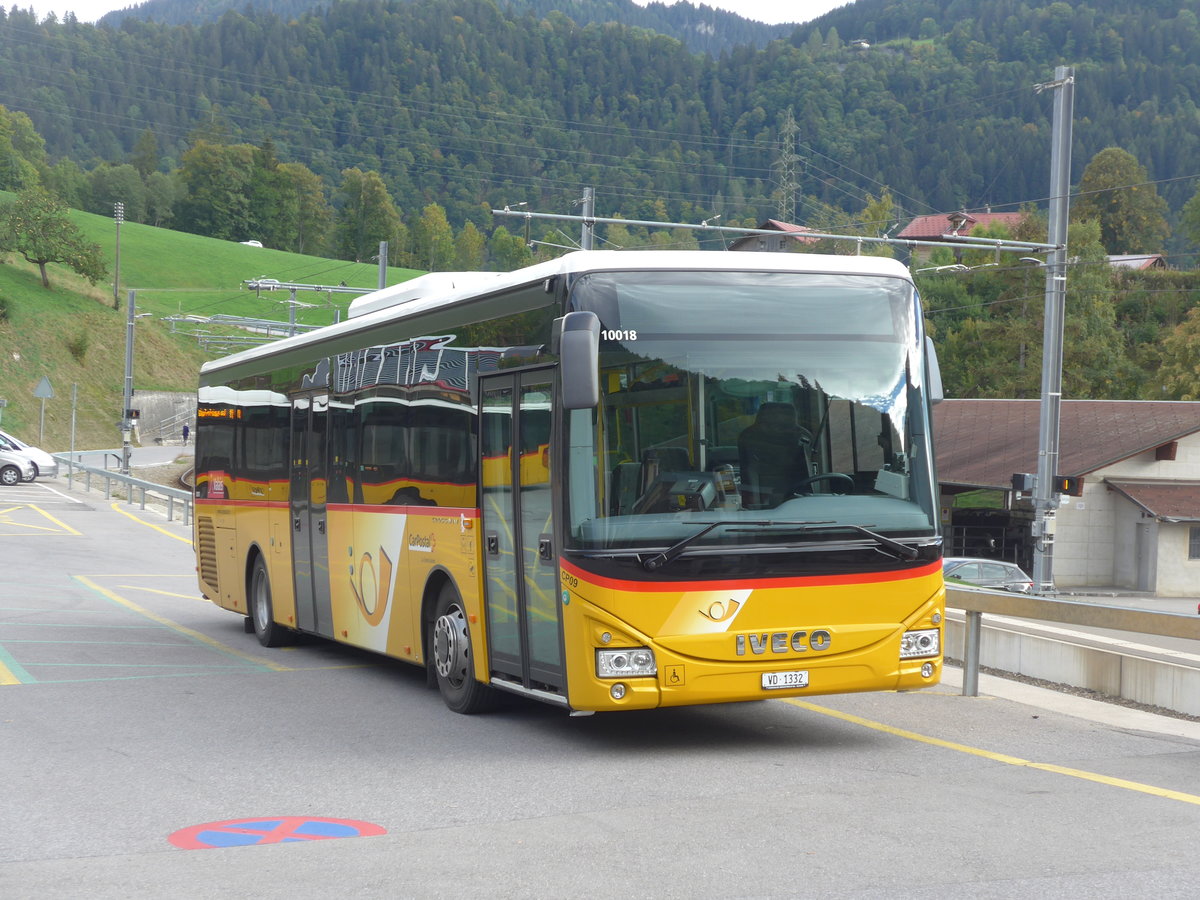 (197'949) - TPC Aigle - Nr. CP09/VD 1332 - Iveco am 23. September 2018 beim Bahnhof Le S�pey