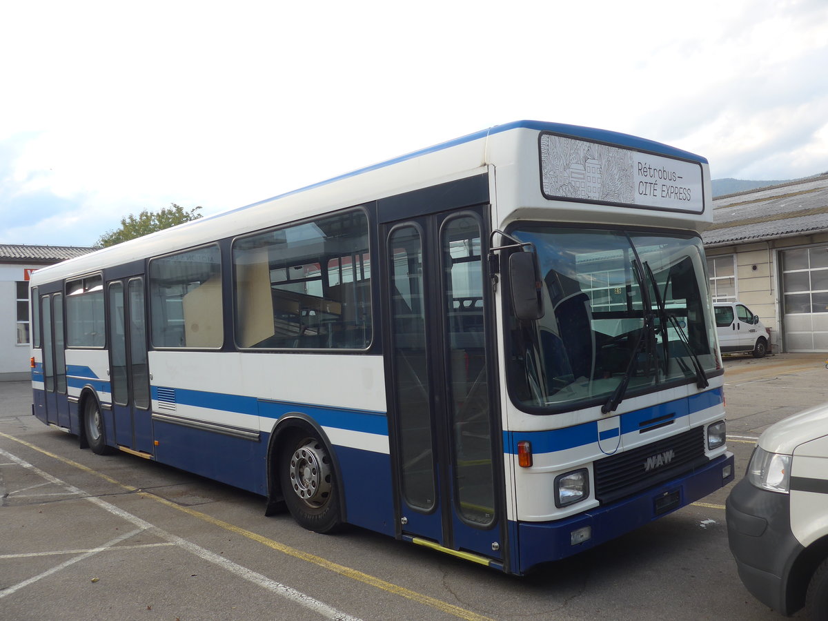 (198'055) - ZVB Zug (R�trobus) - NAW/Hess (ex Ruklic, Schaffhausen; ex ZVB Zug Nr. 103; ex ZVB Zug Nr. 93) am 30. September 2018 in Bellach, Hess