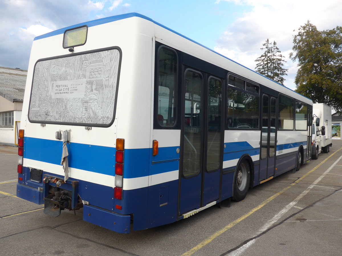 (198'058) - ZVB Zug (R�trobus) - NAW/Hess (ex Ruklic, Schaffhausen; ex ZVB Zug Nr. 103; ex ZVB Zug Nr. 93) am 30. September 2018 in Bellach, Hess