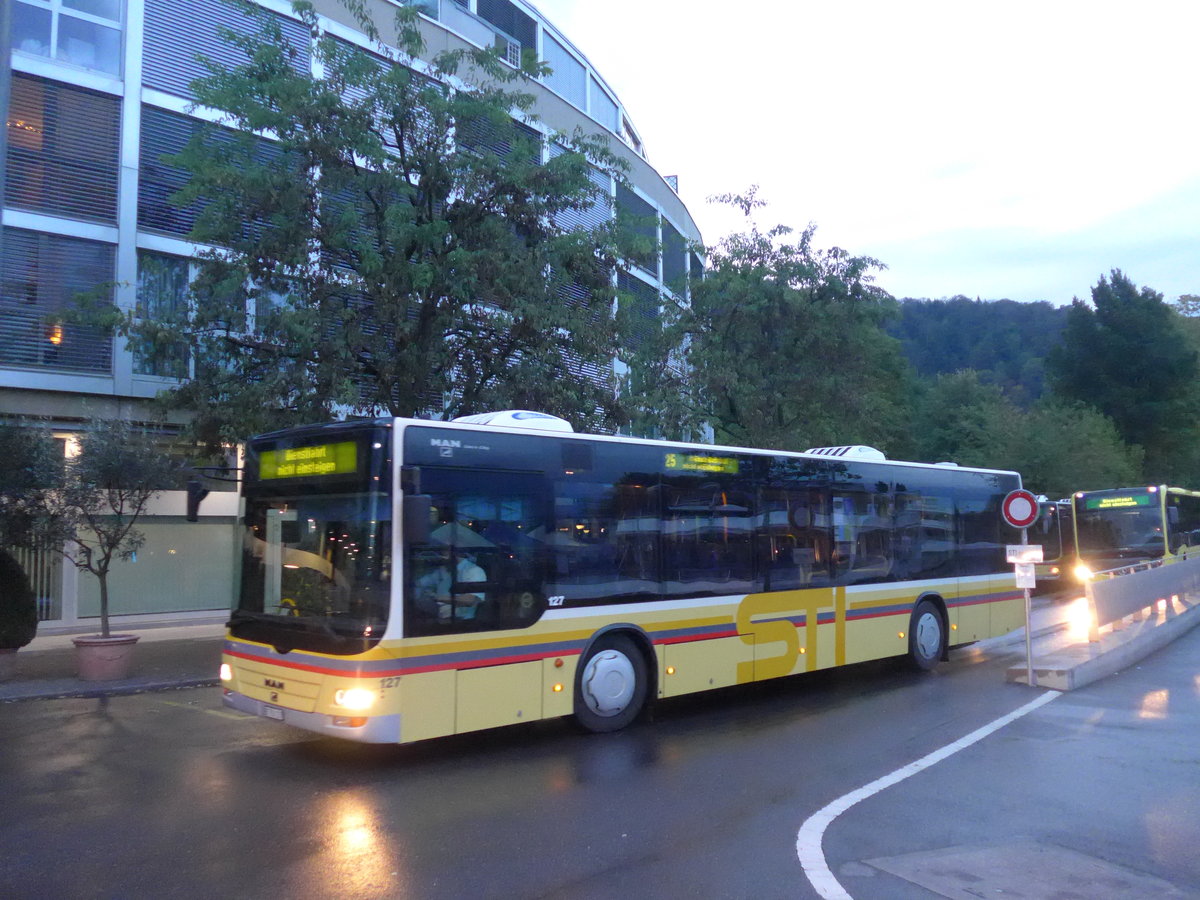 (198'065) - STI Thun - Nr. 127/BE 700'127 - MAN am 30. September 2018 bei der Schiffl�ndte Thun