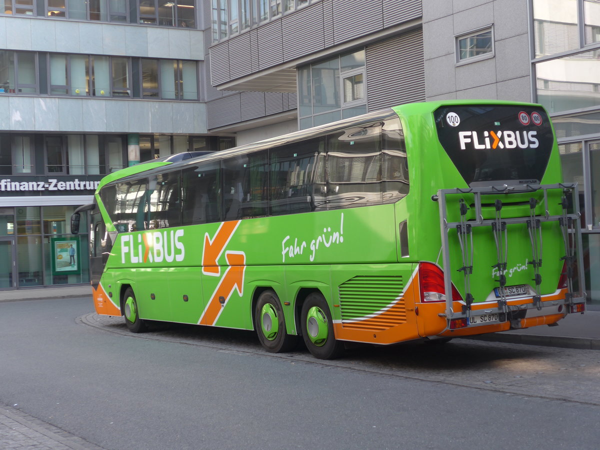 (198'368) - Schr�der, Langenau - UL-SC 870 - Neoplan am 17. Oktober 2018 in N�rnberg, Zentraler Busbahnhof