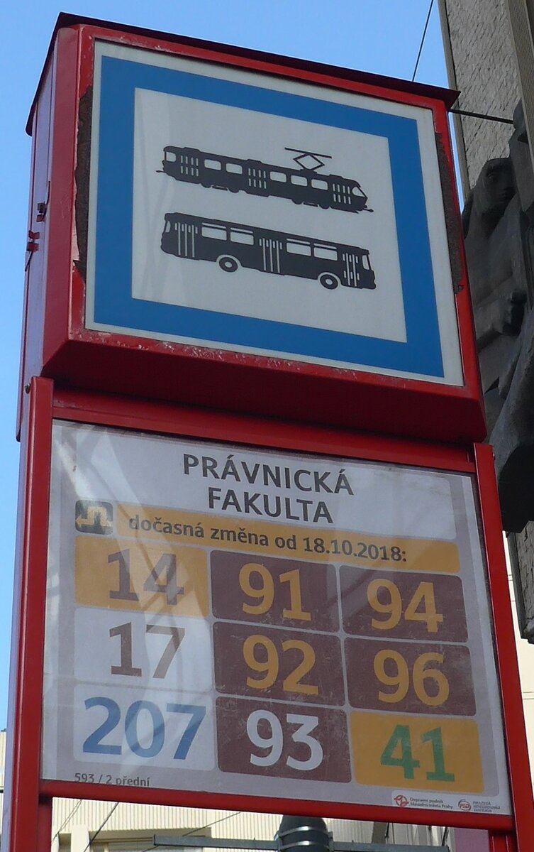 (198'893) - DPP-Haltestellenschild - Praha, Pr�vnick� Fakulta - am 20. Oktober 2018