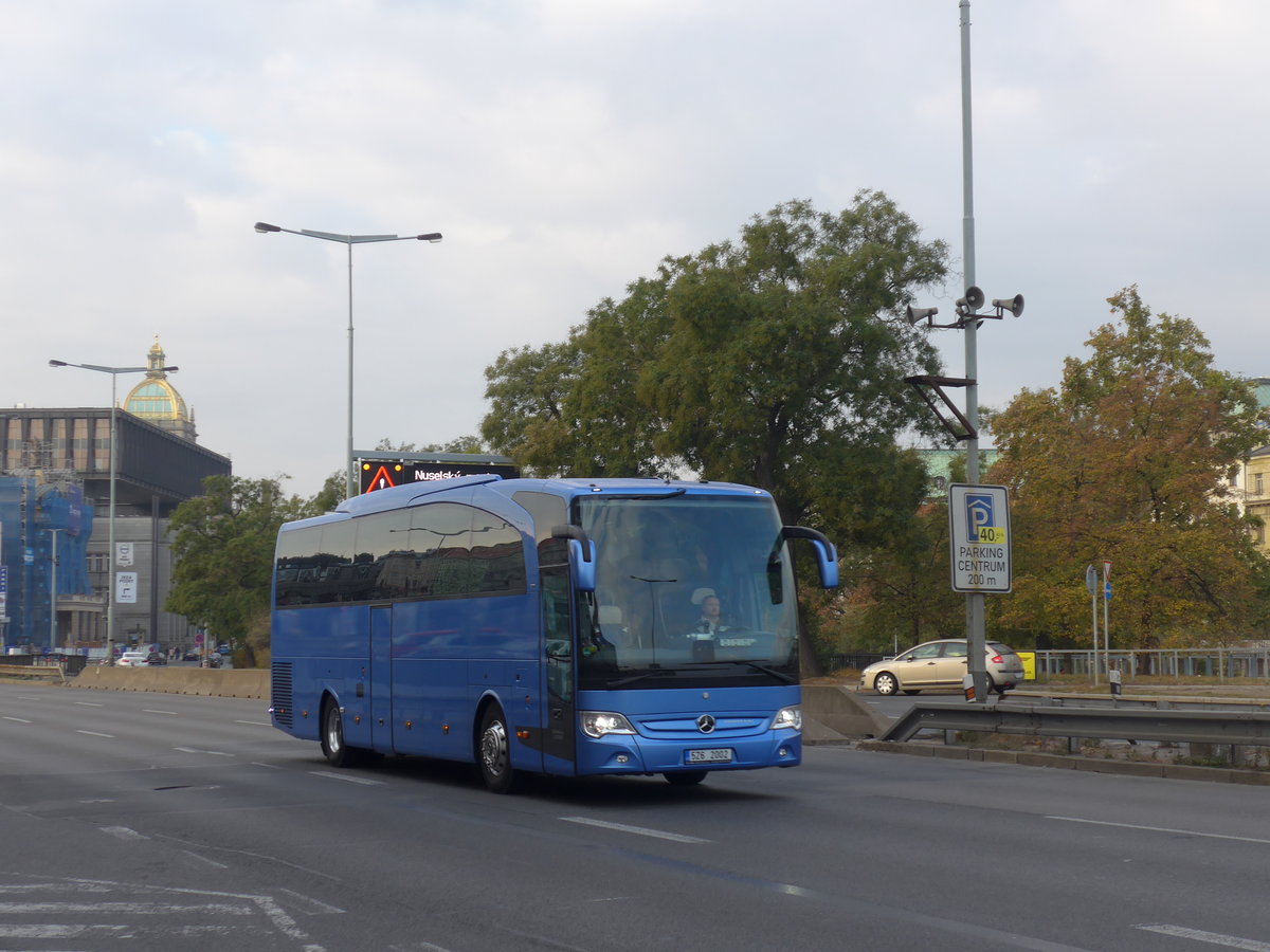 (198'945) - Skatrans, Valassk� Mezir�c� - 5Z6 2002 - Mercedes am 21. Oktober 2018 in Praha, Hlavn� N�draz�