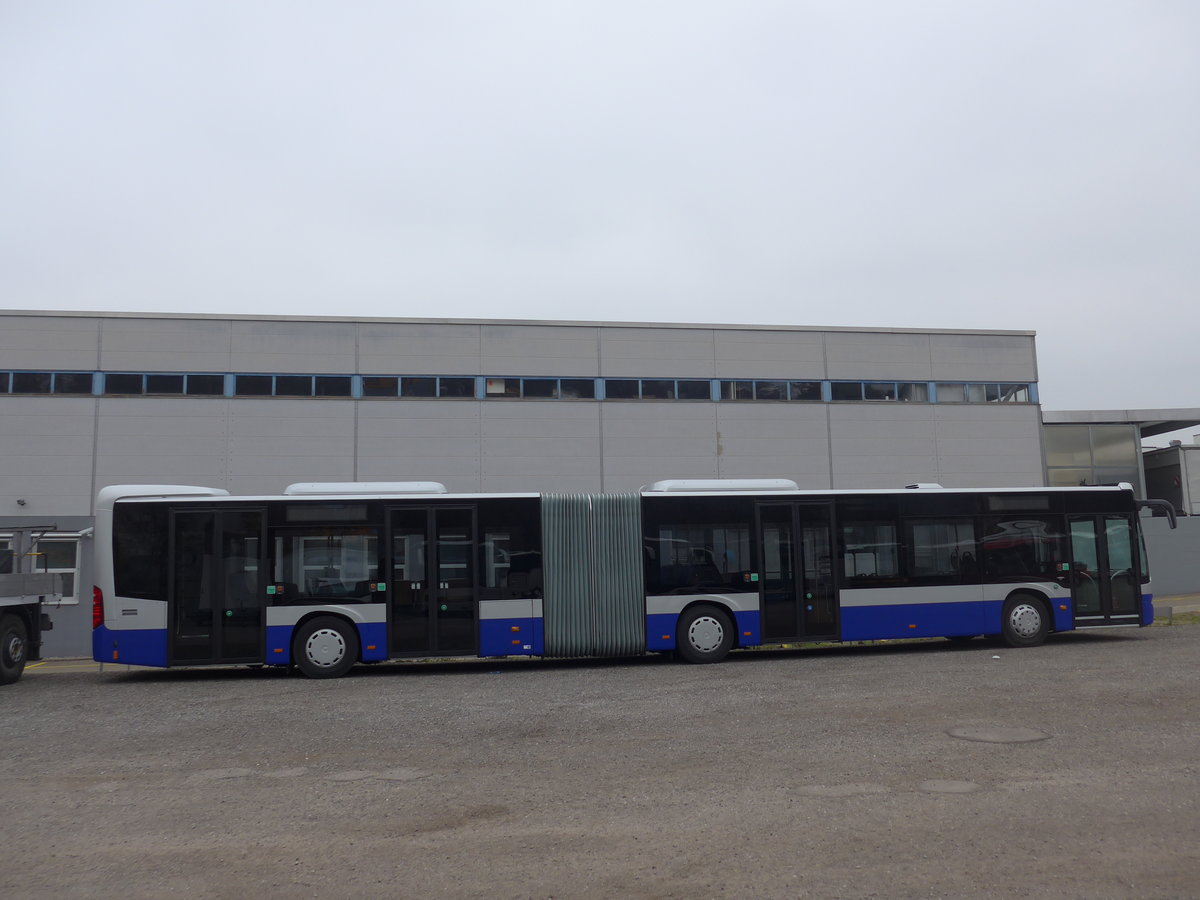 (199'414) - VZO Gr�ningen - Nr. 152 - Mercedes am 18. November 2018 in Kloten, EvoBus