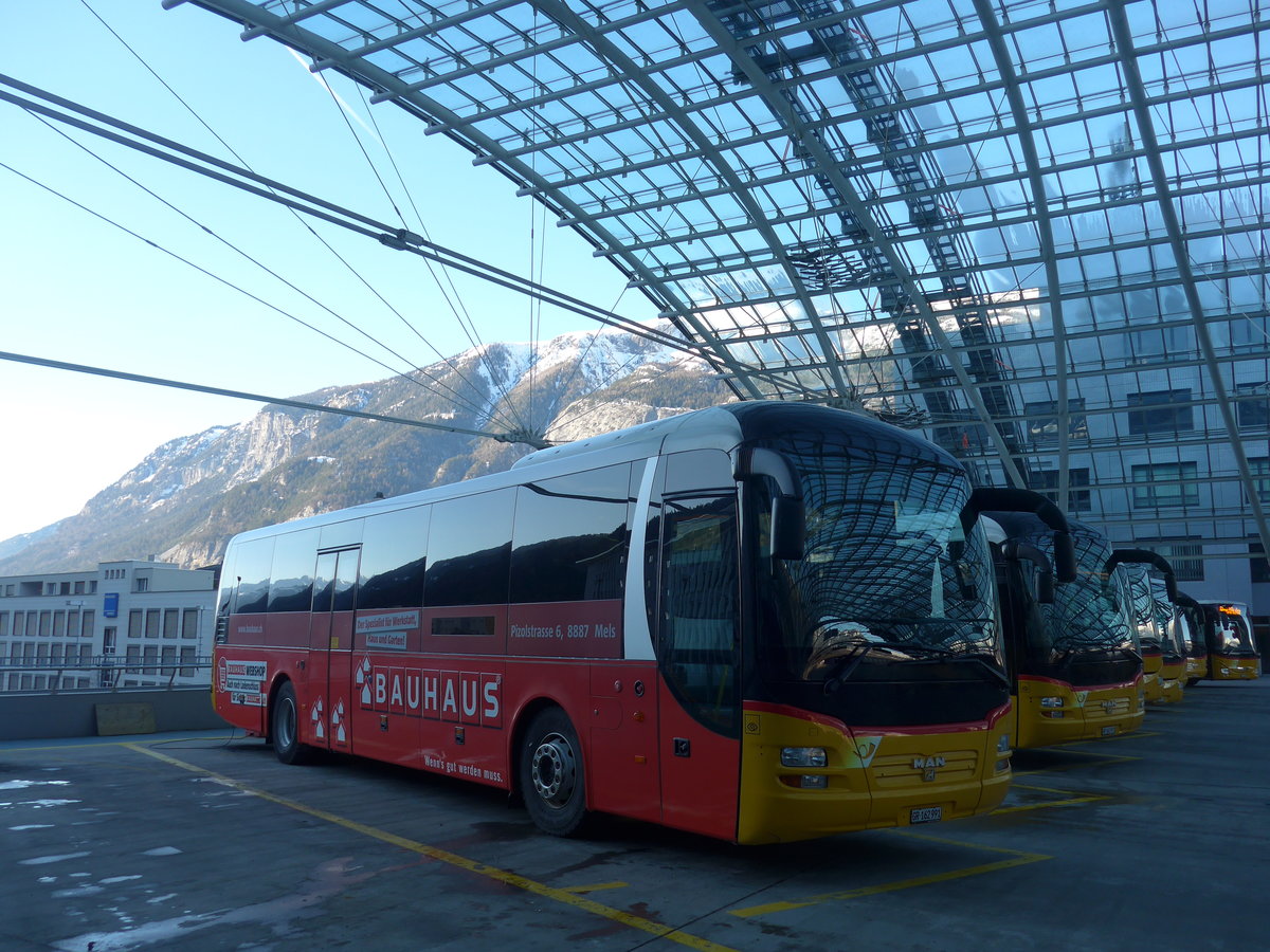 (200'307) - PostAuto Graub�nden - GR 162'991 - MAN am 26. Dezember 2018 in Chur, Postautostation