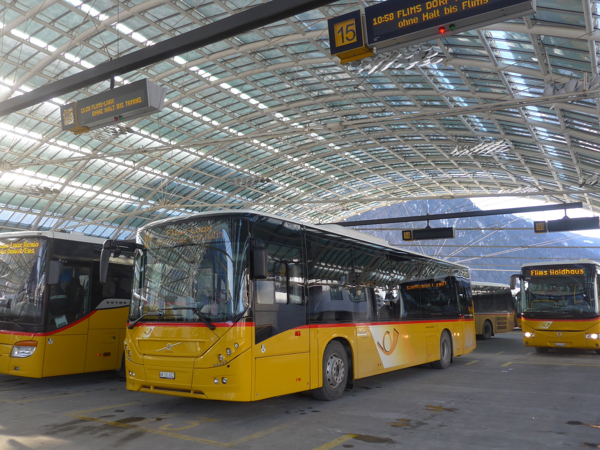 (201'258) - PostAuto Graub�nden - GR 101'652 - Volvo am 19. Januar 2019 in Chur, Postautostation