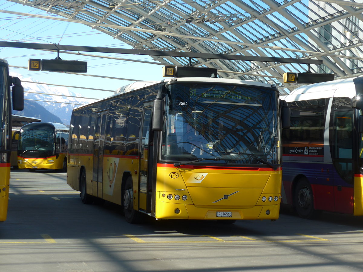 (202'601) - PostAuto Graub�nden (Casutt) - GR 176'568 - Volvo am 20. M�rz 2019 in Chur, Postautostation