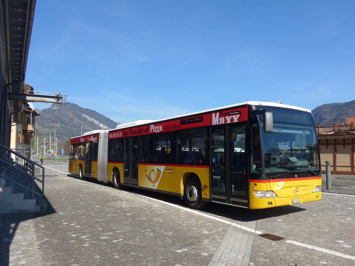 (202'864) - H�fliger, Sursee - Nr. 8/LU 230'674 - Mercedes am 22. M�rz 2019 beim Bahnhof Alpnachstad