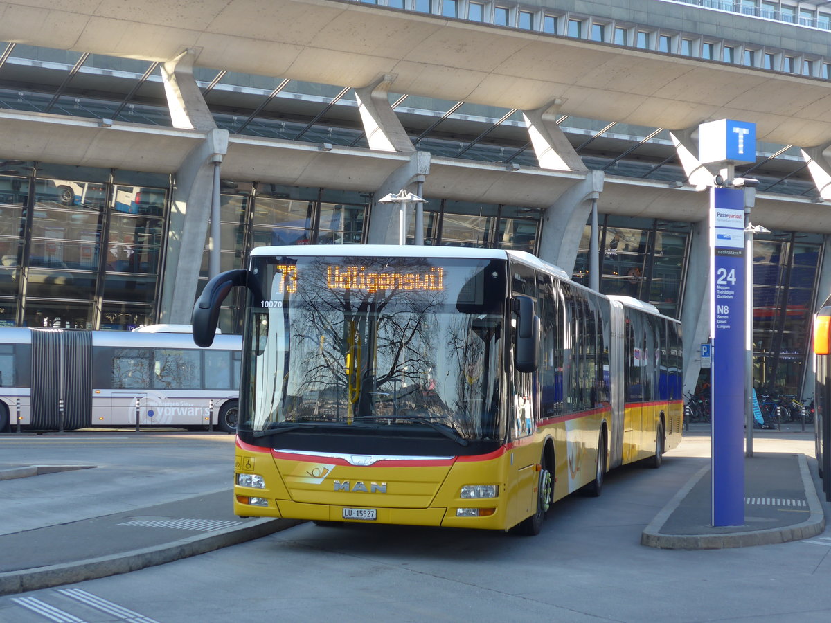 (202'917) - Bucheli, Kriens - Nr. 20/LU 15'527 - MAN am 23. M�rz 2019 beim Bahnhof Luzern