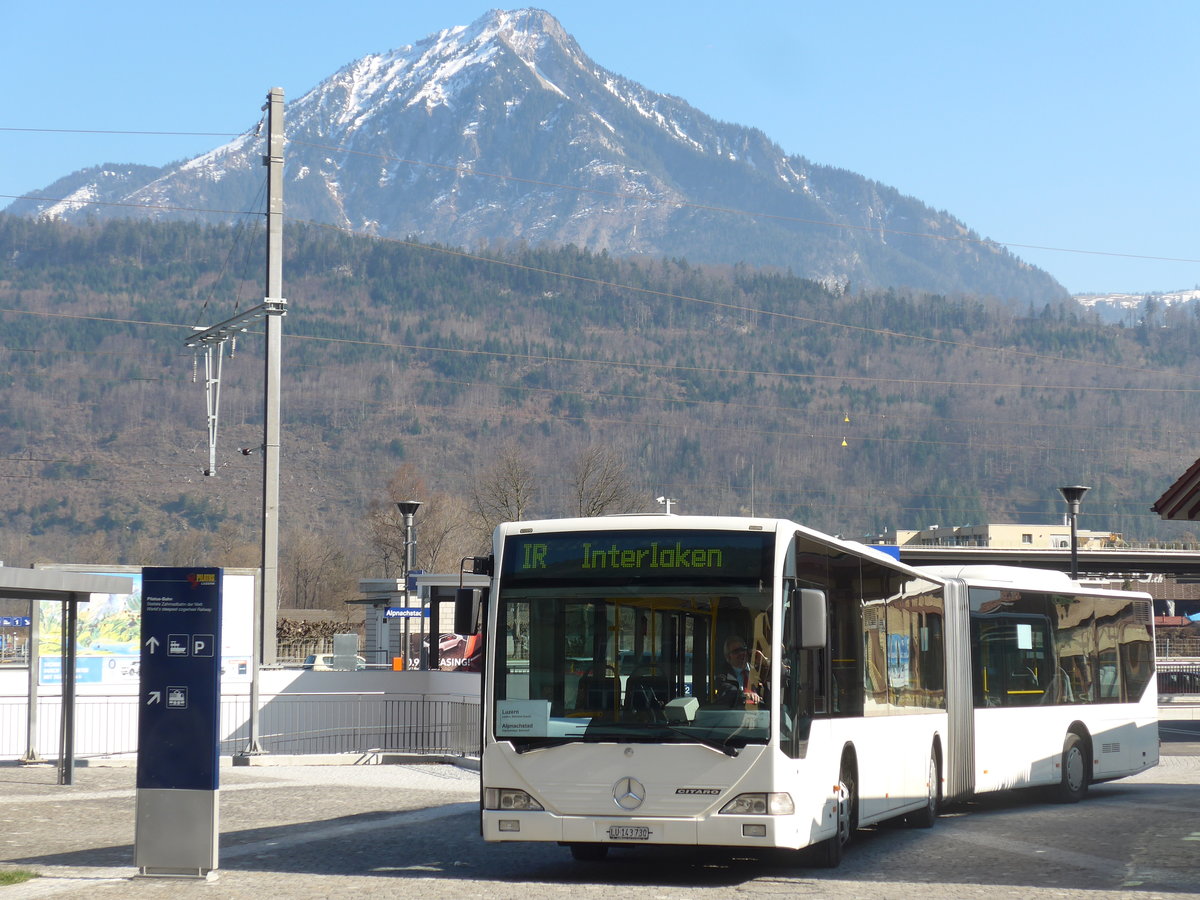 (203'040) - ARAG Ruswil - LU 143'730 - Mercedes (ex Schneider, Ermenswil Nr. 7) am 23. M�rz 2019 beim Bahnhof Alpnachstad