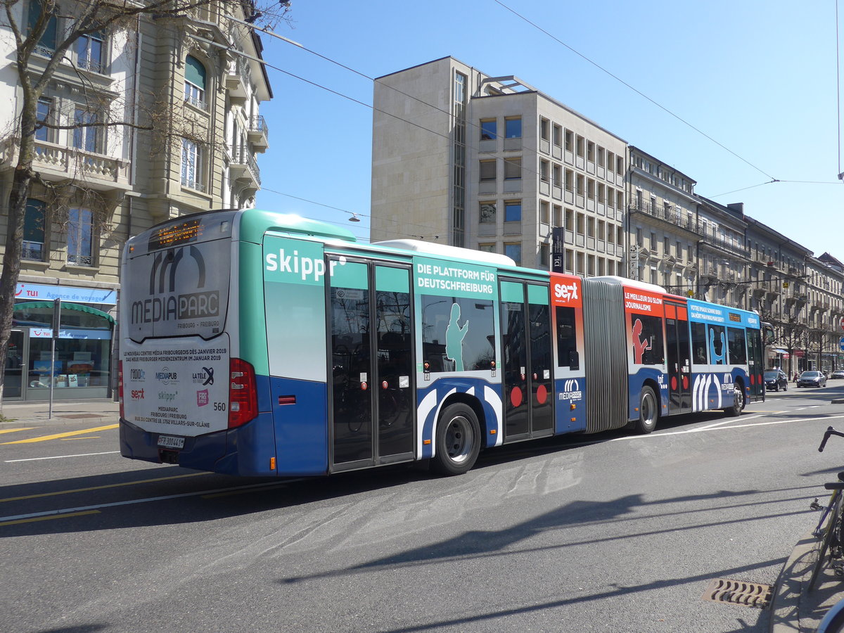 (203'242) - TPF Fribourg - Nr. 560/FR 300'441 - Mercedes am 24. M�rz 2019 beim Bahnhof Fribourg
