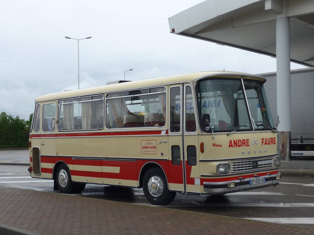 (203'932) - Faure, Chantemerle les Bl�s - DP 656 VX - Setra am 26. April 2019 in Orschwiller, Rastst�tte