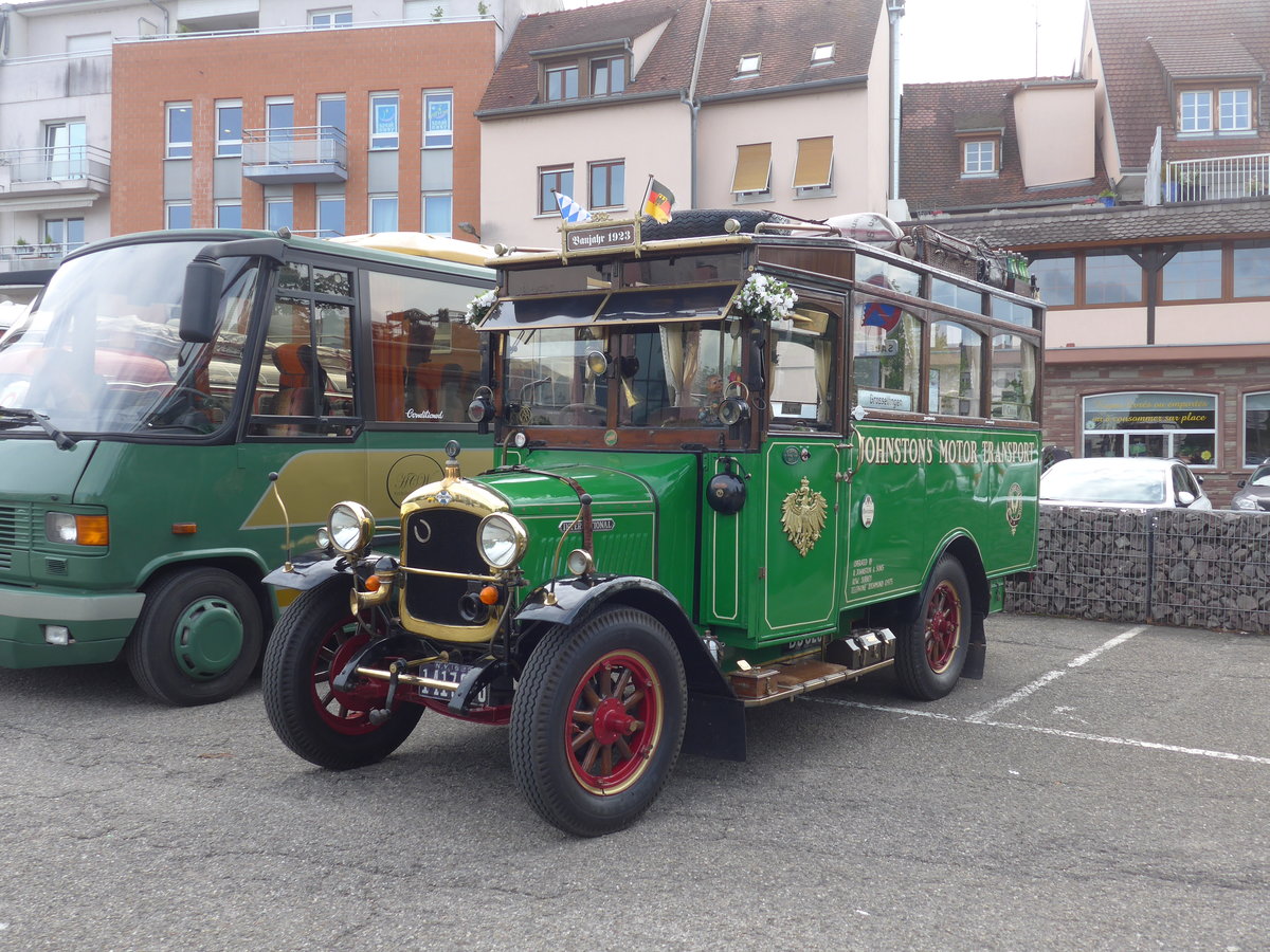 (204'091) - Aus Deutschland: Gross, N�rdlingen - DON 0754 - International (ex Johnston, GB-Richmond) am 26. April 2019 in Haguenau, Parkplatz