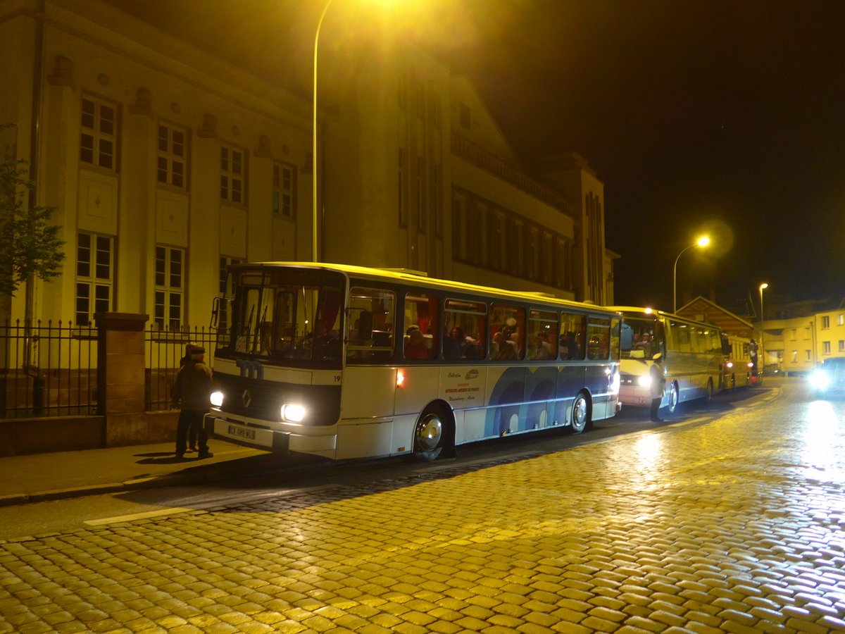 (204'129) - SECAM Mac�n (AAF) - Nr. 19/CX 089 WL - Renault am 26. April 2019 in Haguenau, Place Schumann