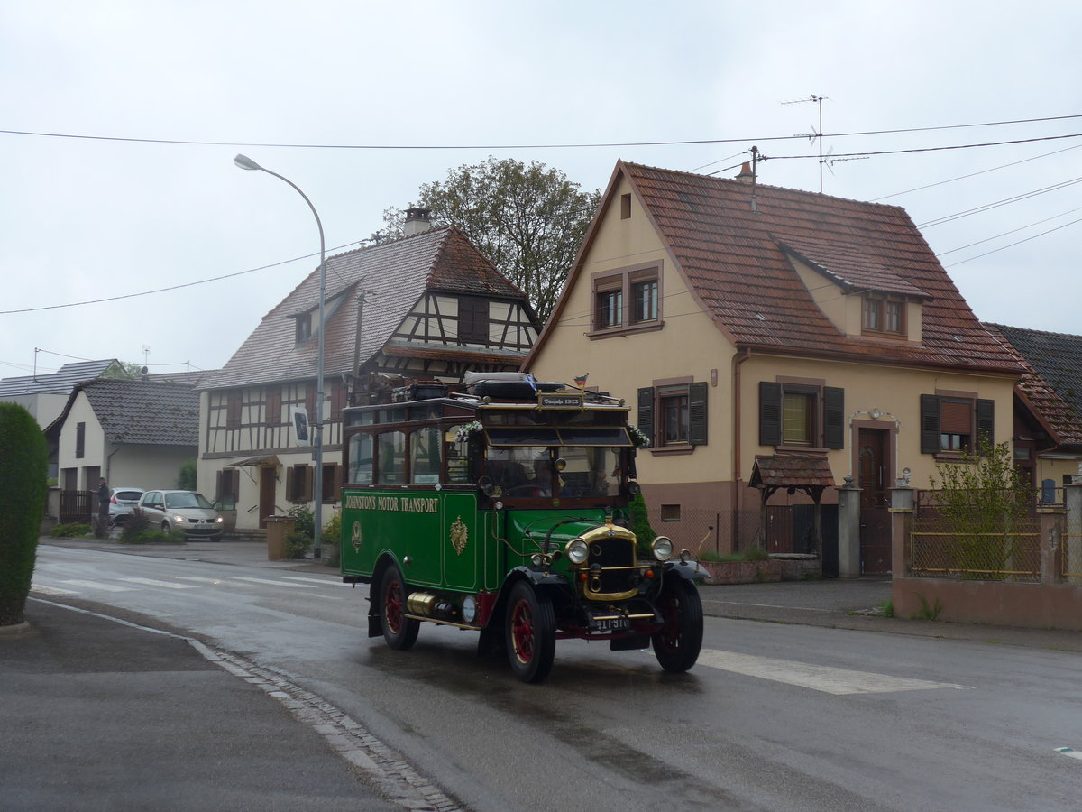(204'237) - Aus Deutschland: Gross, N�rdlingen - DON 0754 - International (ex Johnston, GB-Richmond) am 27. April 2019 in Stundwiller, Rue Principale