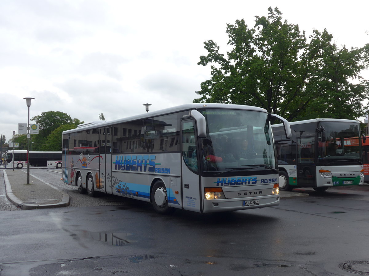 (204'670) - Huberts Reisen, Hettstadt - W�-K 2081 - Setra am 9. Mai 2019 beim Bahnhof W�rzburg