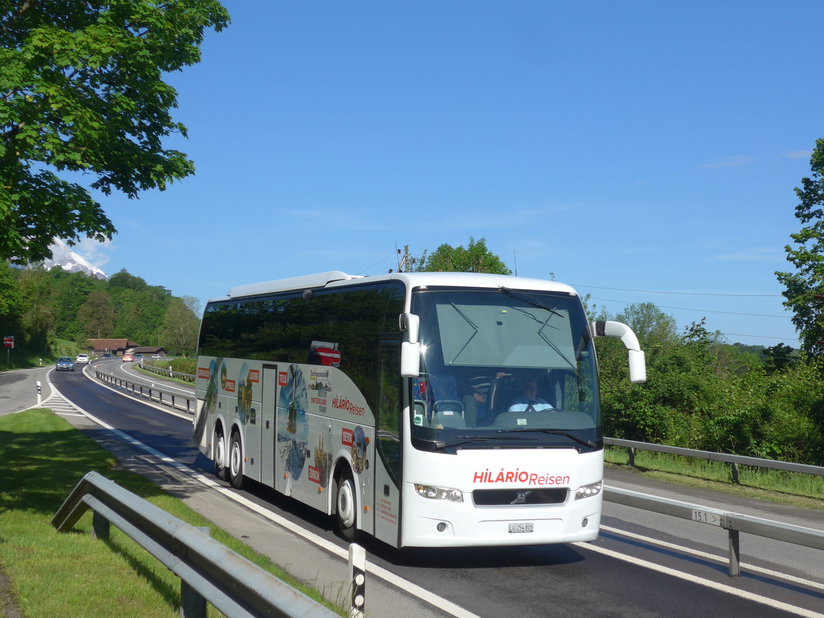 (205'589) - Hil�rio, Sch�tz - LU 254'805 - Volvo am 30. Mai 2019 in D�rligen, Rastplatz