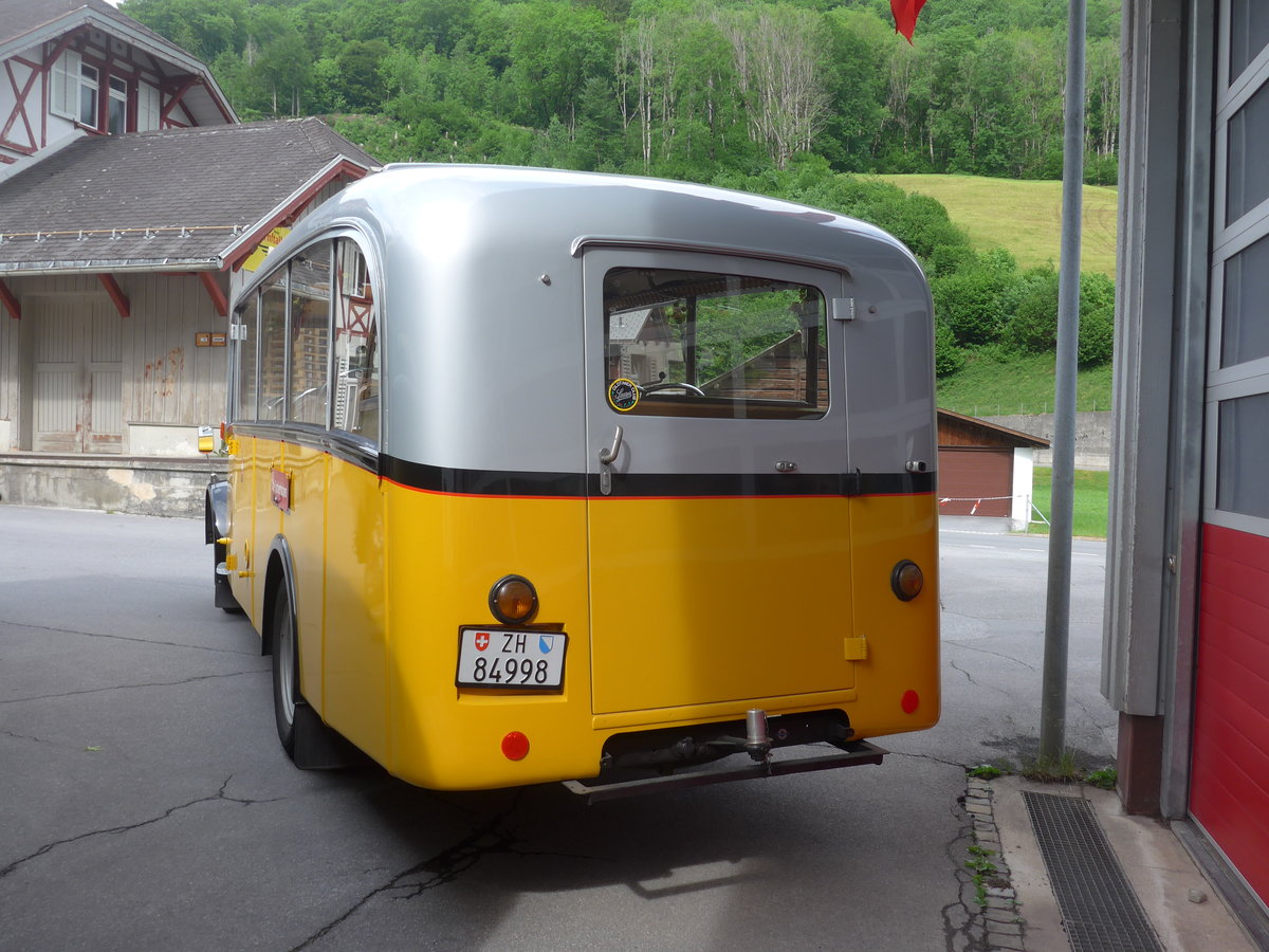 (206'288) - Hurter, M�nchaltdorf - ZH 84'998 - Berna/FHS (ex Volkart, Russikon; ex ASD Aigle; ex P 21'003) am 15. Juni 2019 in Elm, Station