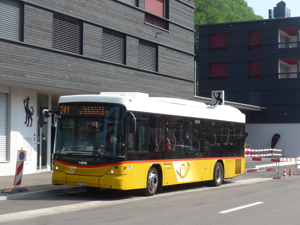 (206'907) - Schnider, Sch�pfheim - LU 15'609 - Scania/Hess am 30. Juni 2019 beim Bahnhof Giswil