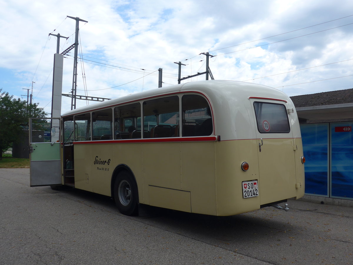 (207'464) - Steiner, Messen - SO 20'142 - Berna/Hess (ex B�rtschi, Biberen) am 7. Juli 2019 beim Bahnhof Emmenmatt