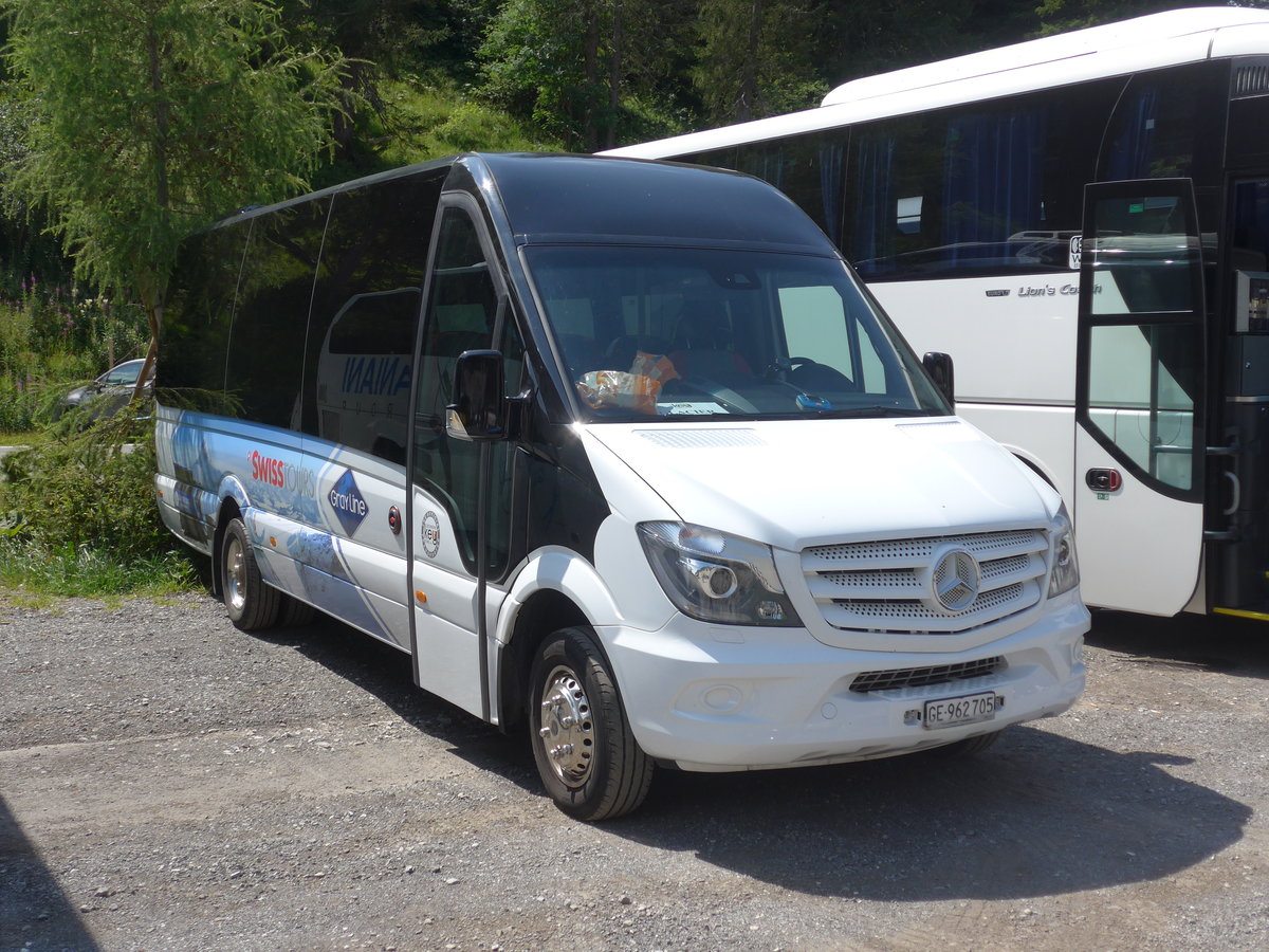 (208'509) - Keytours, Gen�ve - GE 962'705 - Mercedes am 5. August 2019 in Les Diablerets, Col du Pillon