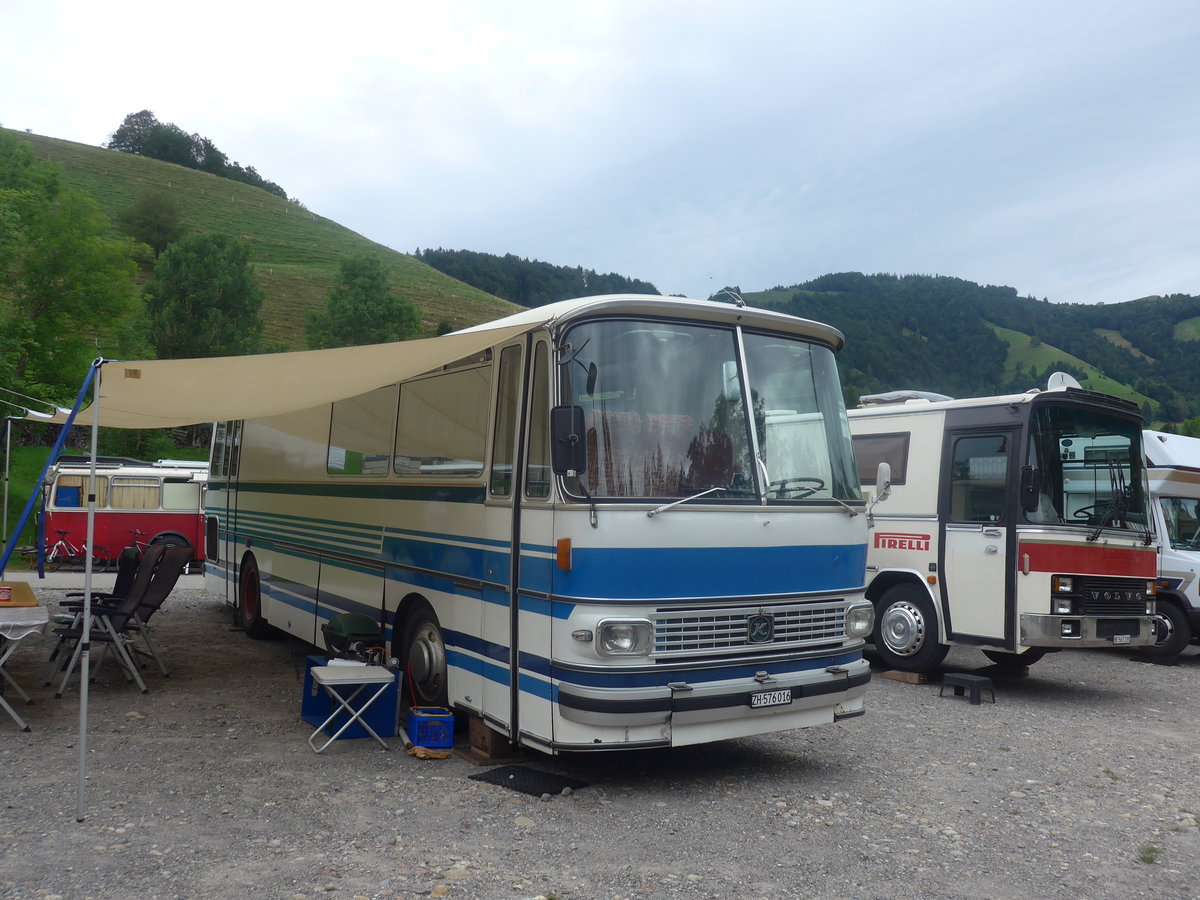 (208'843) - Meier, Dietikon - ZH 576'016 - Setra (ex Geiger, Adelboden Nr. 1; ex Schelbert, Unteriberg) am 17. August 2019 in Atzm�nnig, Schutt