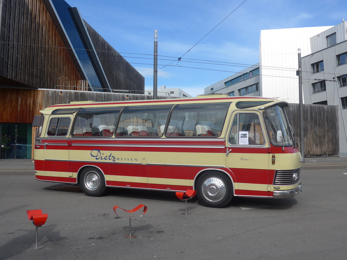 (210'244) - Aus Deutschland: Dietz Reisen - DGF-NH 61H - Neoplan/Auw�rter am 12. Oktober 2019 in Bern, Westside