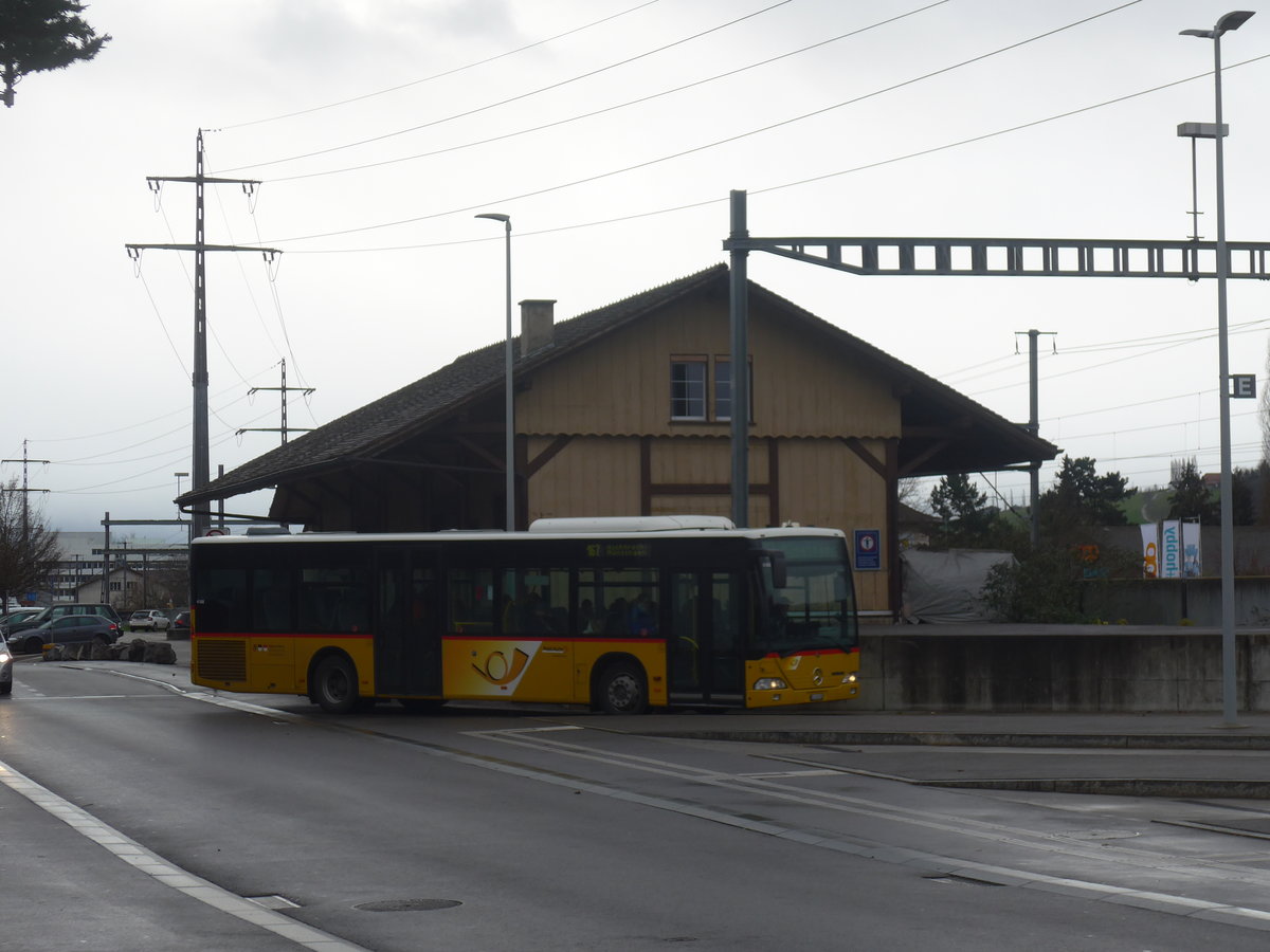 (212'851) - Steiner, Ortschwaben - Nr. 9/BE 433'818 - Mercedes am 9. Dezember 2019 beim Bahnhof M�nsingen