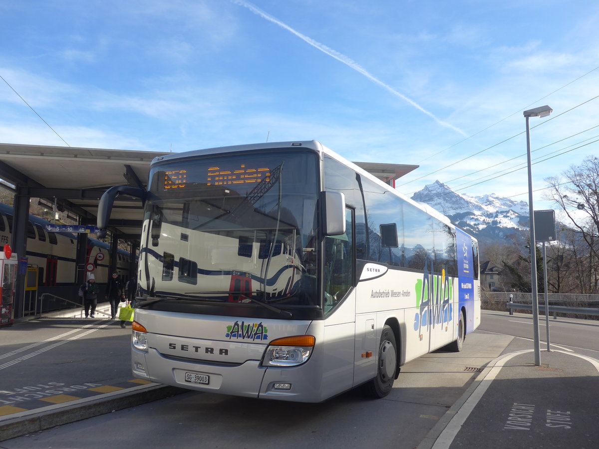 (214'205) - AWA Amden - Nr. 3/SG 39'003 - Setra am 15. Februar 2020 beim Bahnhof Ziegelbr�cke