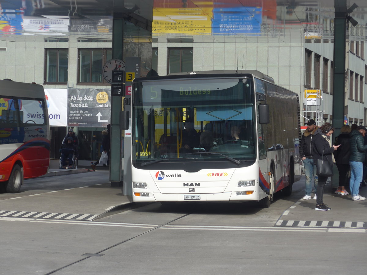 (214'629) - RVBW Wettingen - Nr. 92/AG 19'402 - MAN/G�ppel am 20. Februar 2020 beim Bahnhof Baden