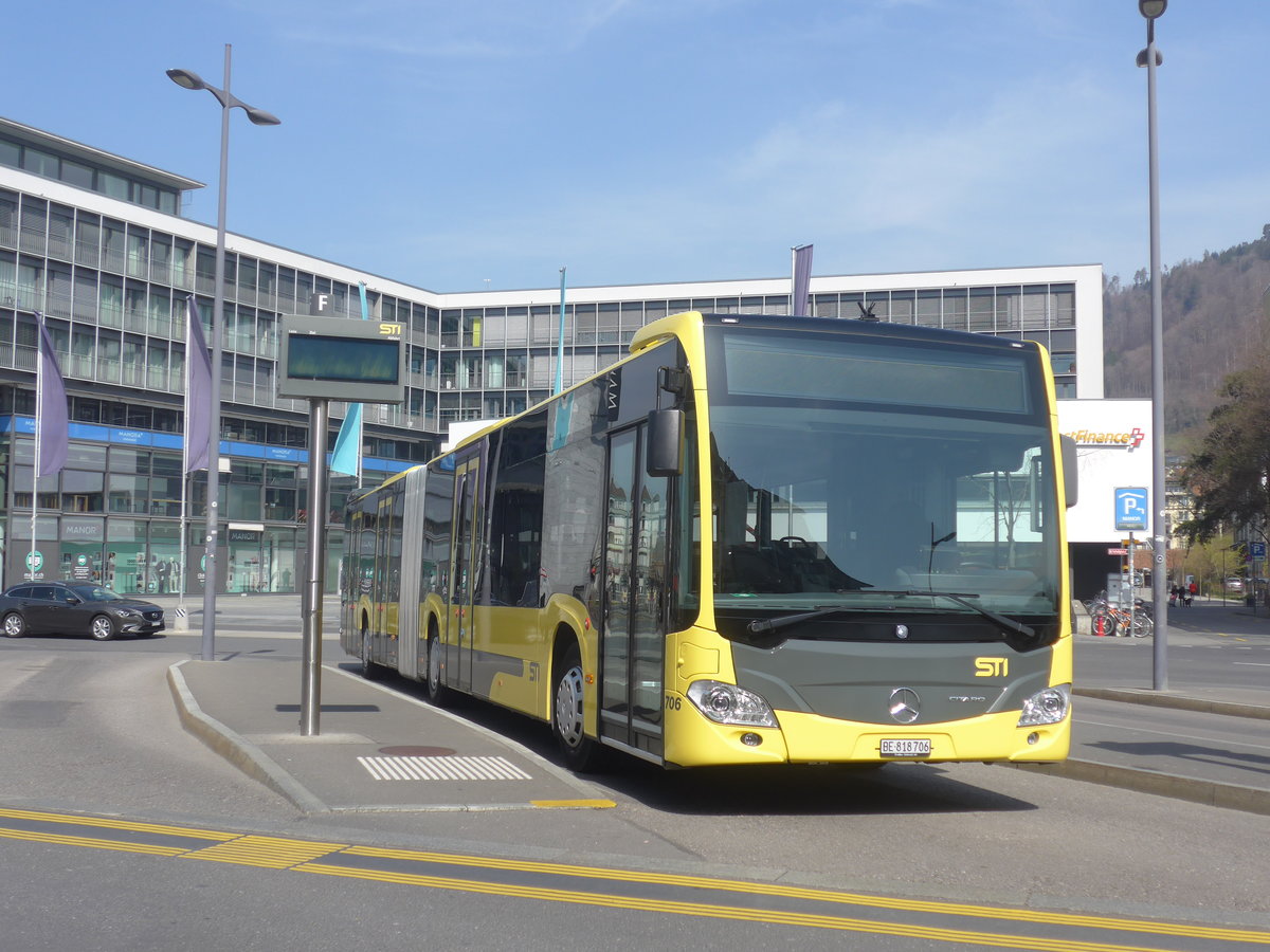 (215'622) - STI Thun - Nr. 706/BE 818'706 - Mercedes am 27. M�rz 2020 beim Bahnhof Thun