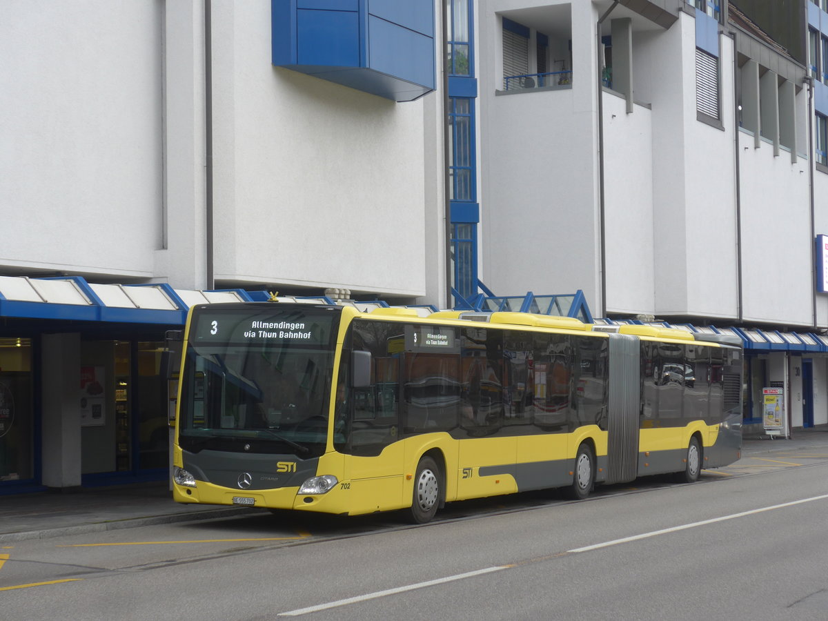 (215'690) - STI Thun - Nr. 702/BE 555'702 - Mercedes am 30. M�rz 2020 in Thun, Postbr�cke
