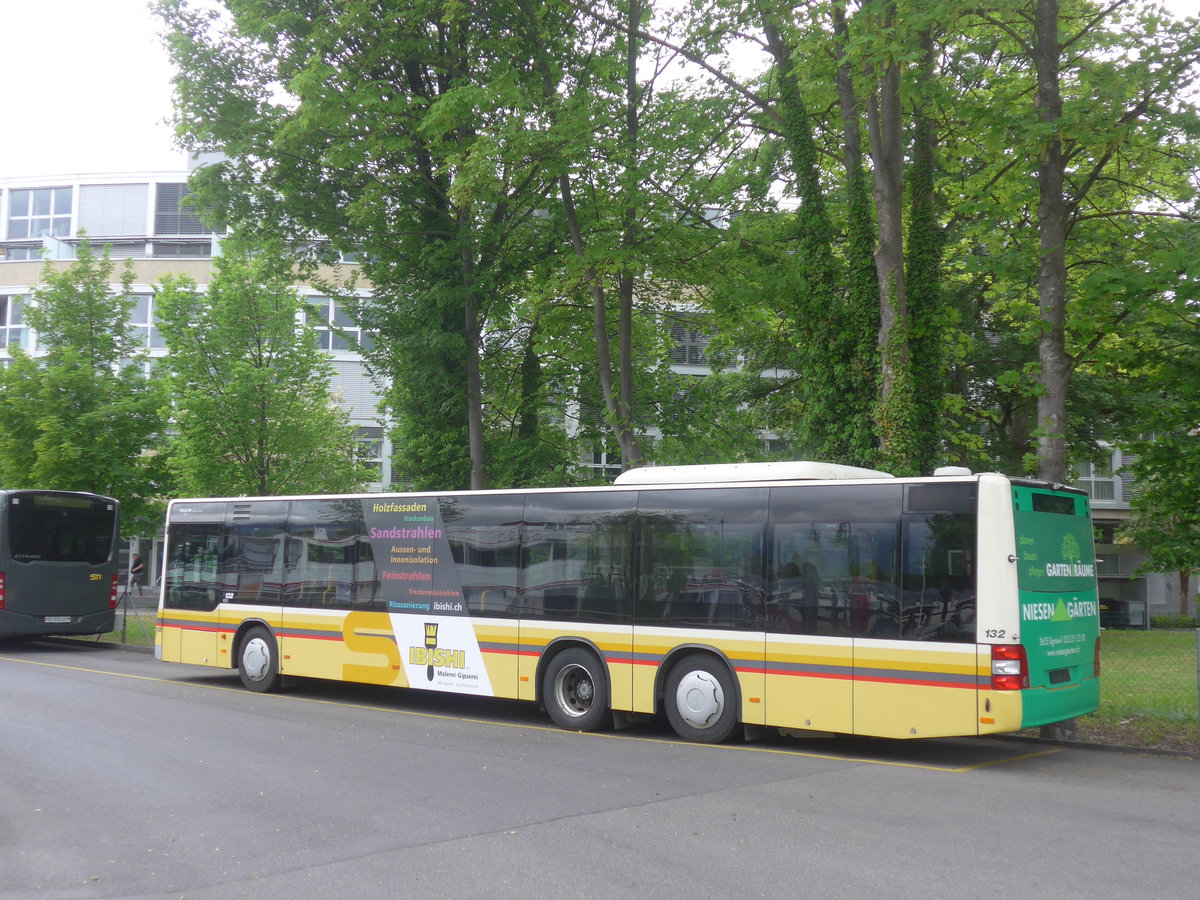 (217'024) - STI Thun - Nr. 132 - MAN am 11. Mai 2020 bei der Schiffl�ndte Thun