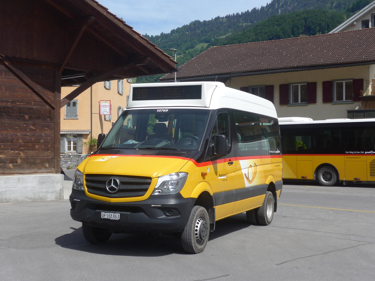 (217'193) - PostAuto Graub�nden - GR 168'863 - Mercedes am 23. Mai 2020 beim Bahnhof Schiers