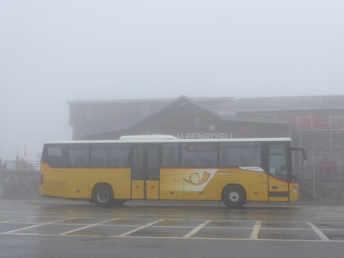 (217'650) - PostAuto Bern - BE 653'387 - Setra am 7. Juni 2020 in Grimsel, Passh�he