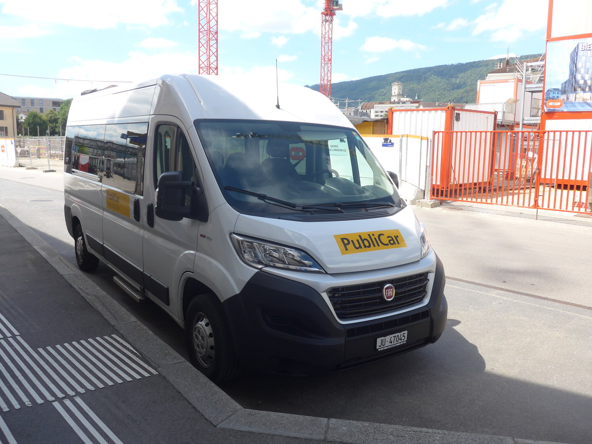 (218'376) - AUNORA, Courfaivre - JU 47'045 - Fiat am 4. Juli 2020 beim Bahnhof Del�mont
