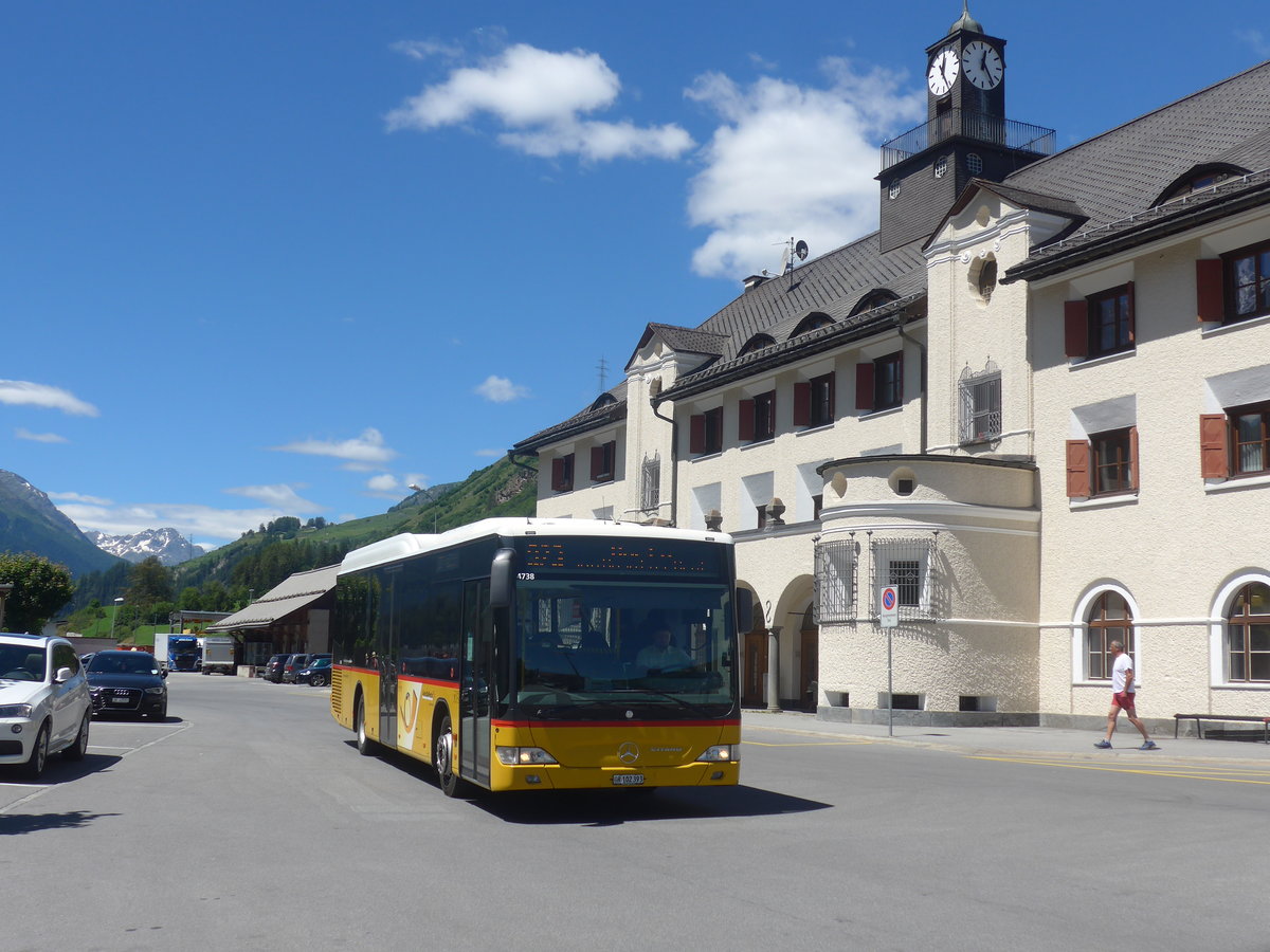 (218'480) - PostAuto Graub�nden - GR 102'393 - Mercedes am 5. Juli 2020 beim Bahnhof Scuol-Tarasp