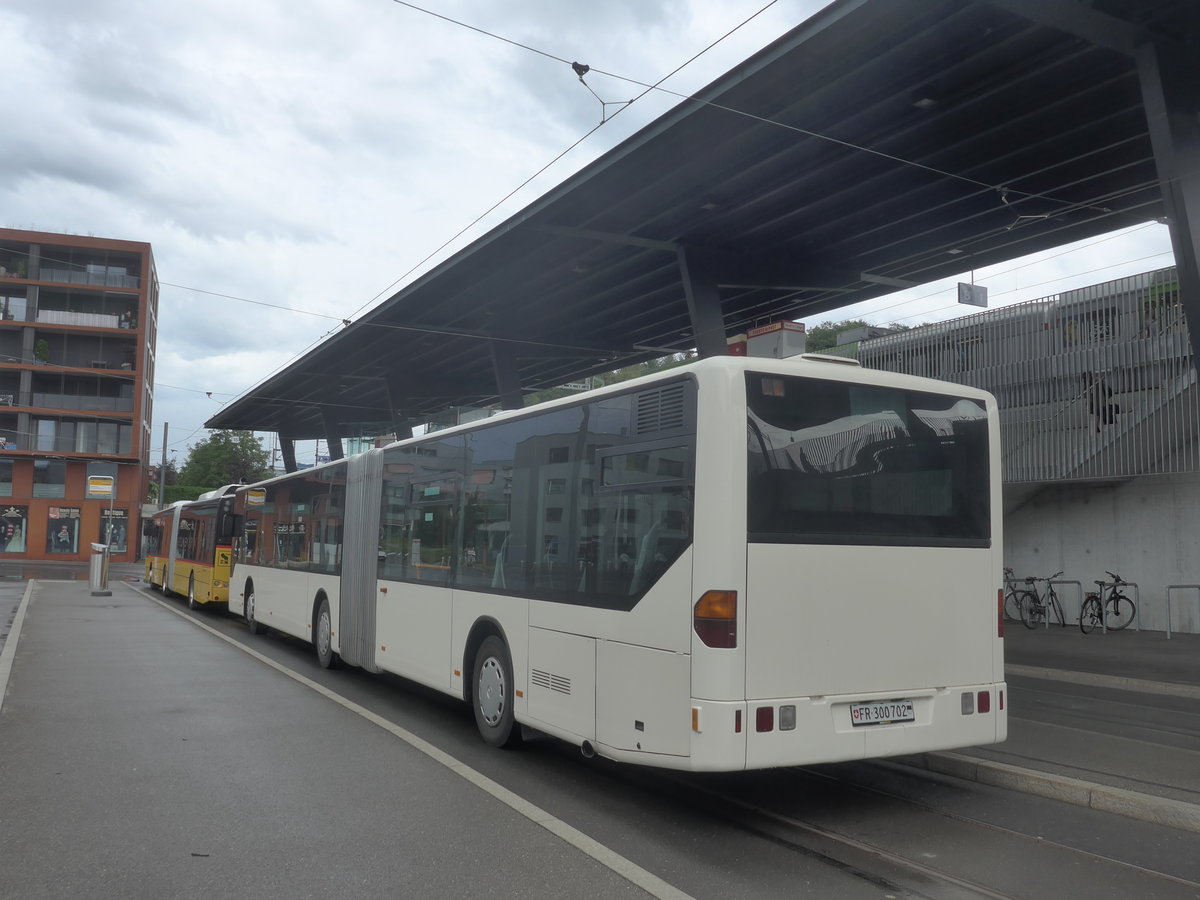(219'398) - Interbus, Yverdon - Nr. 212/FR 300'702 - Mercedes (ex BSU Solothurn Nr. 41) am 2. August 2020 beim Bahnhof Bern Br�nnen Westside