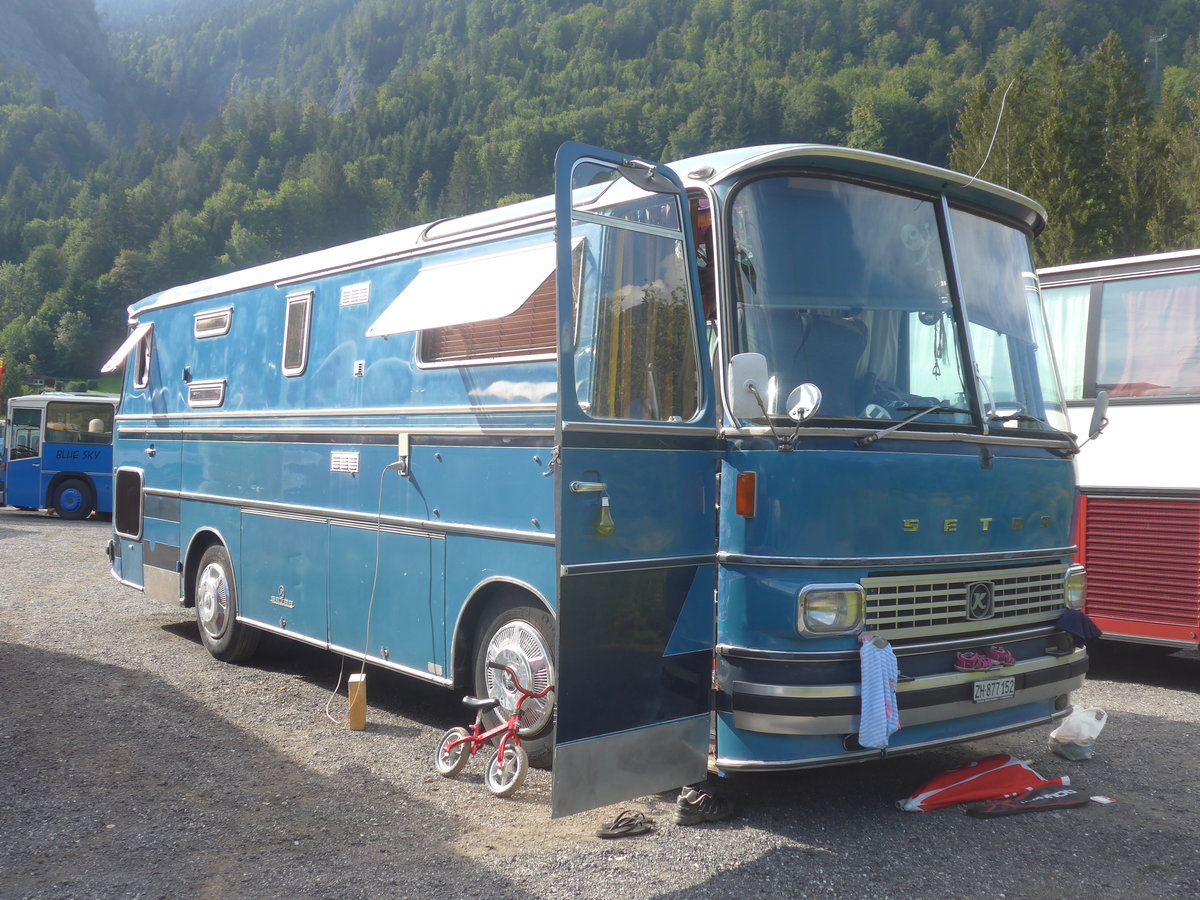 (219'713) - Ehrat, Movelier - ZH 877'152 - Setra am 16. August 2020 in Gr�sch, Bergbahnen