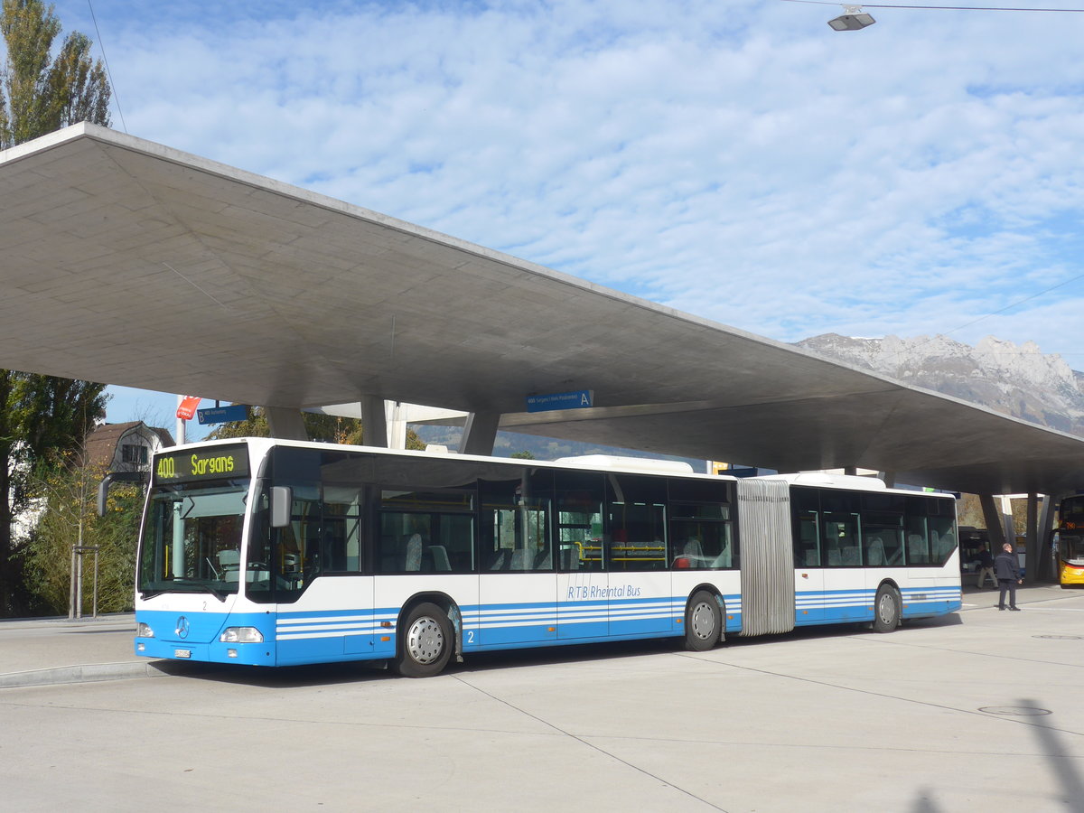 (222'373) - RTB Altst�tten - Nr. 2/SG 213'054 - Mercedes am 22. Oktober 2020 beim Bahnhof Buchs
